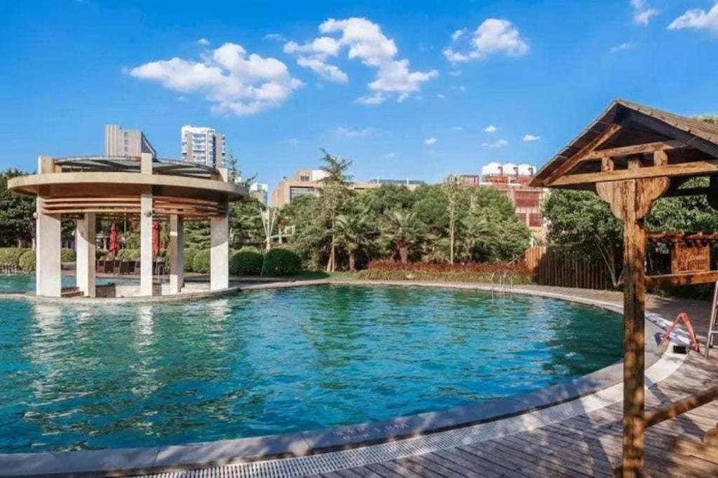 Suzhou Phoenix Hotspring Resort Zhangjiagang Exterior photo